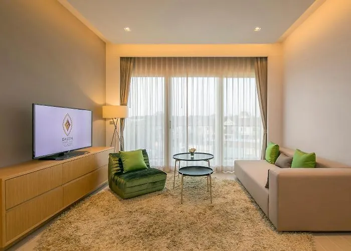 Resort Eastin Thana Golf Free Scheduled Shuttle From To Suvarnabhumi Airport Bangkok