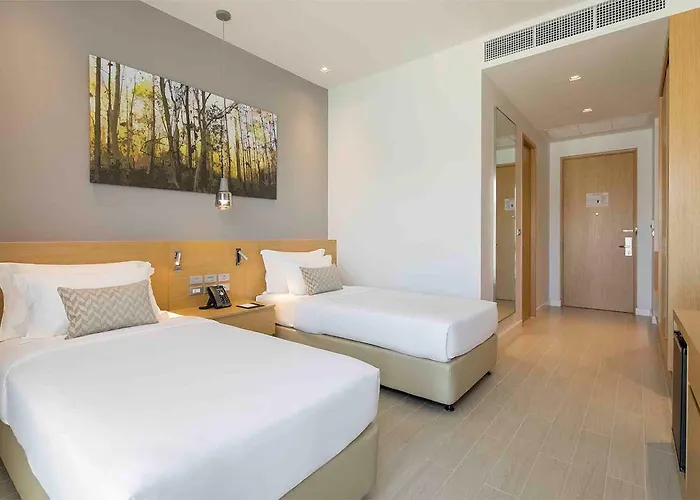 Eastin Thana Golf Free Scheduled Shuttle From To Suvarnabhumi Airport 4*